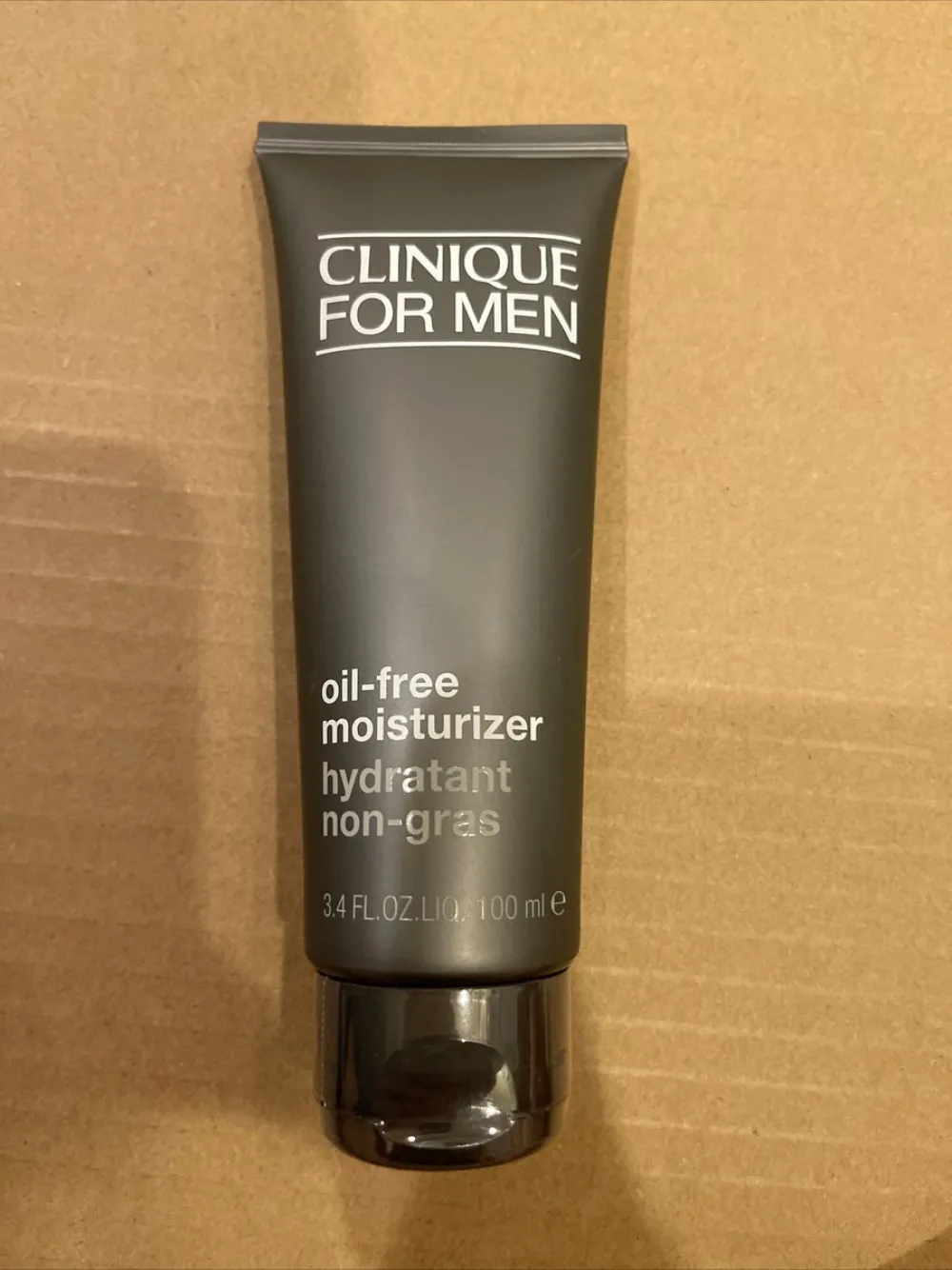 Olajmentes hidratáló férfiaknak 100 ml