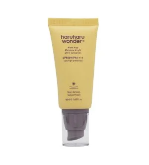 Haruharu Black Rice Moisture Airyfit Daily Sunscreen könnyű fényvédő krém SPF 50+ PA++++