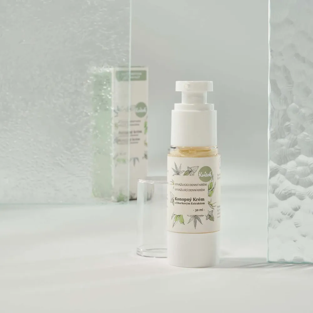 Kvitok Kender nappali krém zsíros bőrre (30 ml) - uborkakivonattal