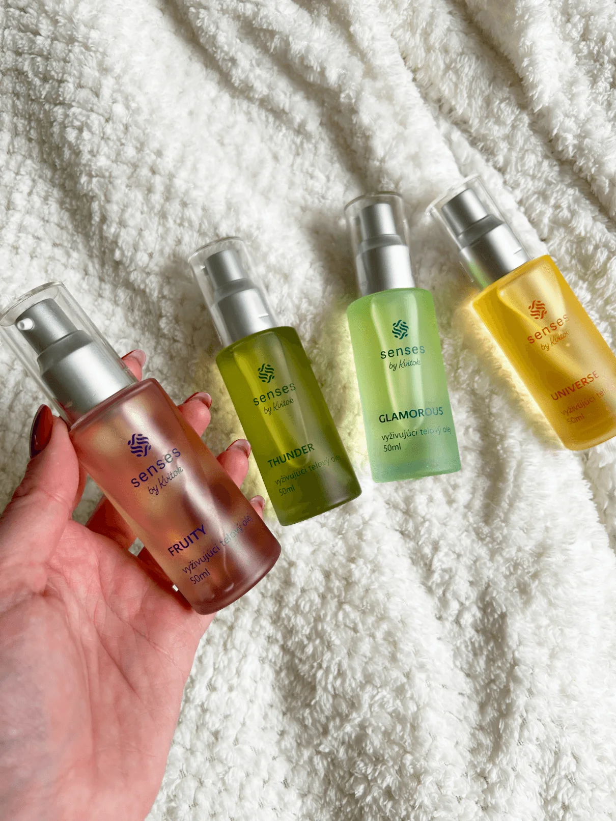 Kvitok Senses Tápláló testolaj Fruity (50 ml) - málna, ribizli és vanília illatával