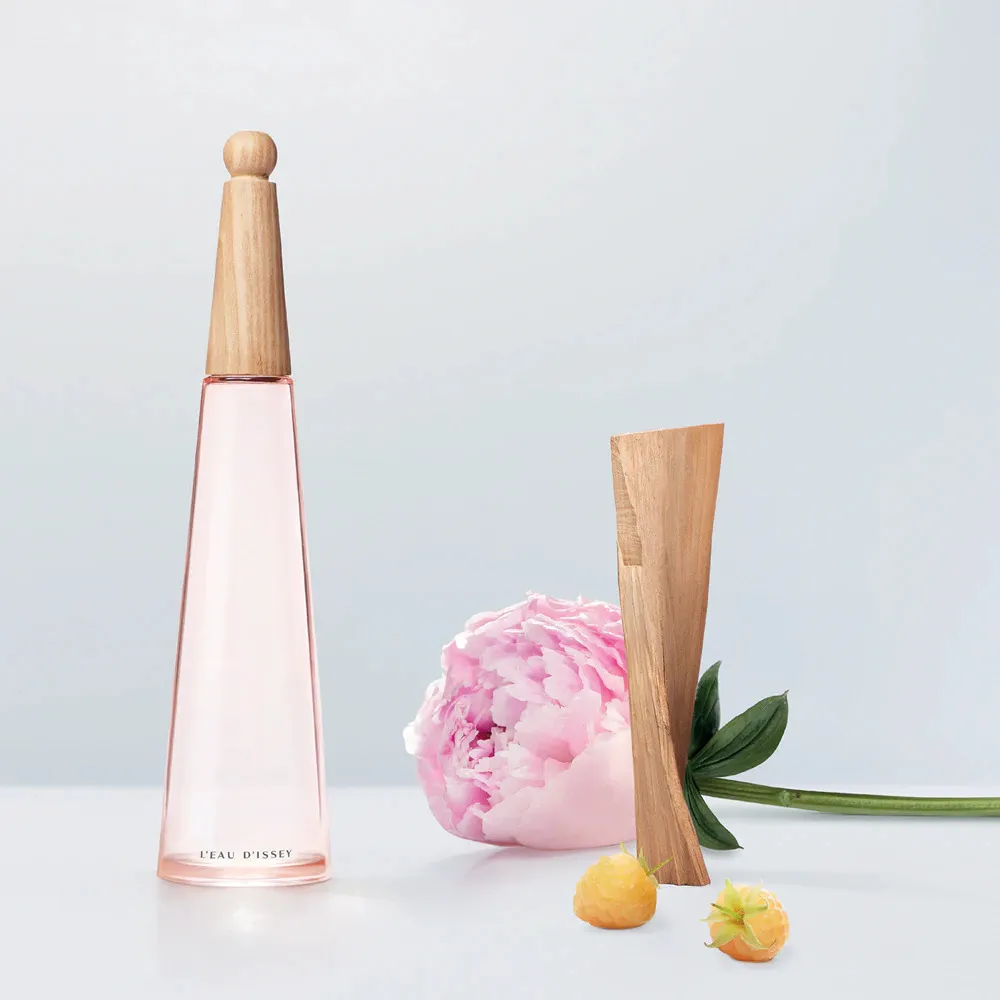 L'Eau D'issey Pivoine Intense eau de toilette nőknek 100 ml