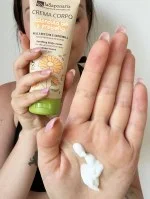laSaponaria Testápoló krém BIO körömvirággal és prebiotikumokkal, érzékeny bőrre (200 ml) - táplál, nyugtat és hidratál