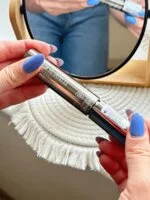 Lavera Lash to Impress szempillaspirál (13 ml) - fekete - volumen és ápolás elkenődés nélkül