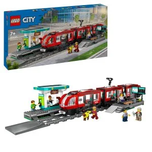 LEGO® City 60423 Villamos és megálló a városközpontban
