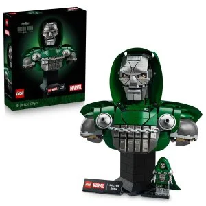 LEGO® Marvel 76345 Doktor Doom mellszobra