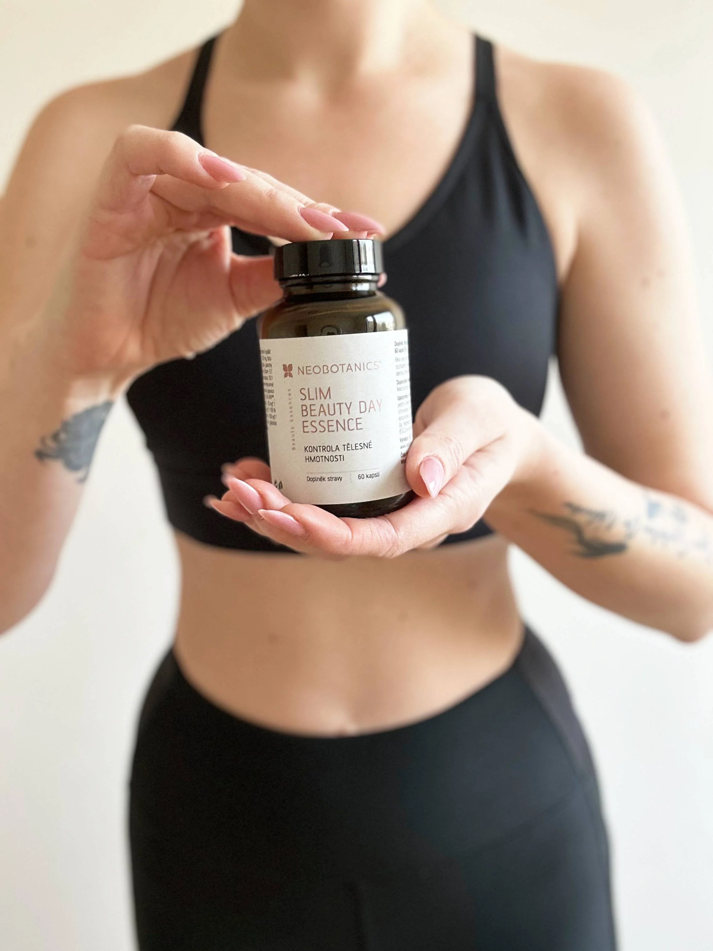 Neobotanics Slim Beauty Day Essence (60 kapszula) - hozzájárul a testsúly szabályozásához