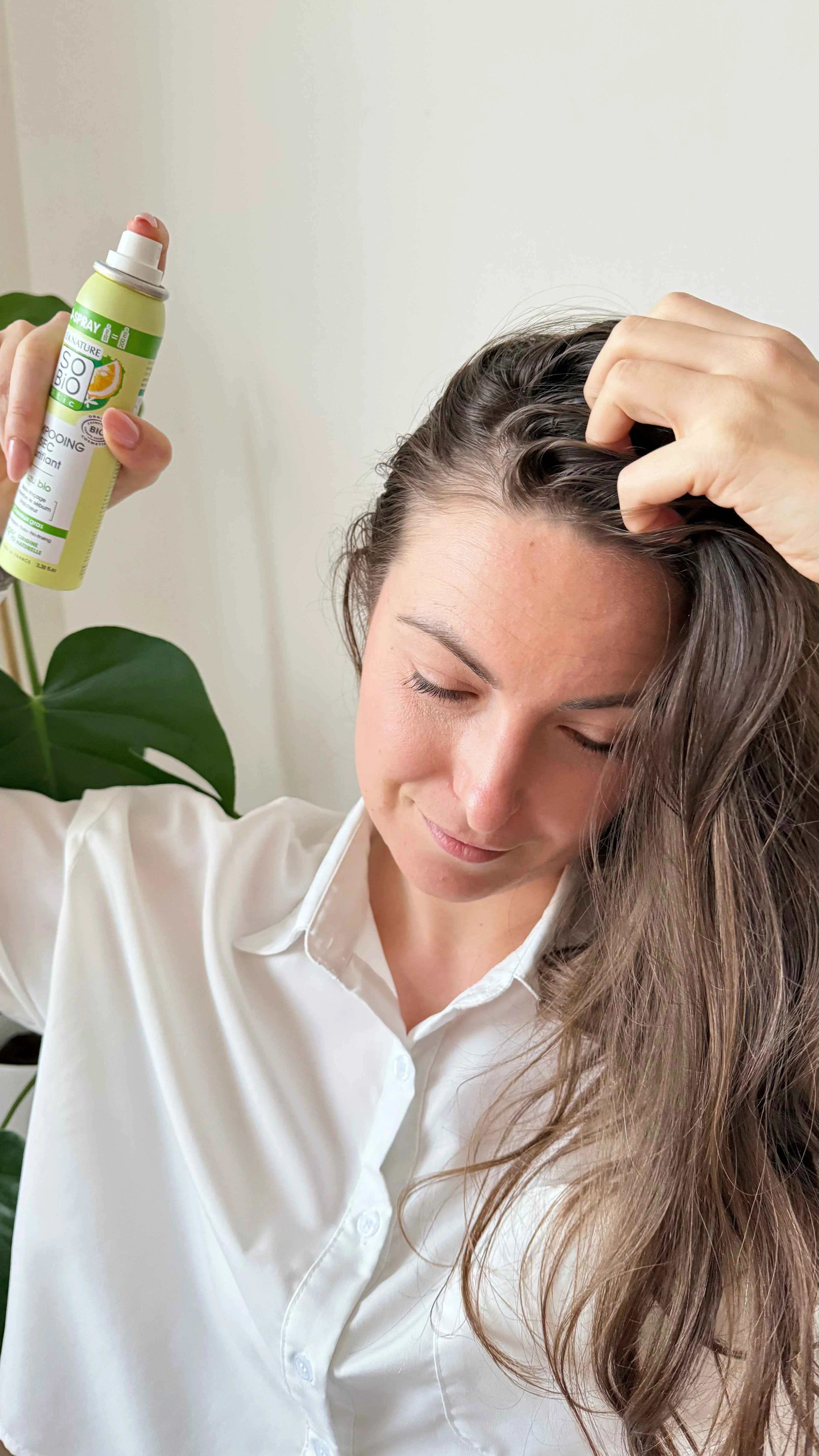 SO’BiO étic Tisztító szárazsampon spray BIO yuzuval (100 ml) – frissé és simává teszi a hajat