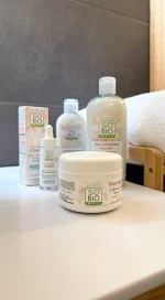 SO’BiO étic Tápláló testápoló krém BIO szamártejjel (200 ml) - érzékeny bőrre is