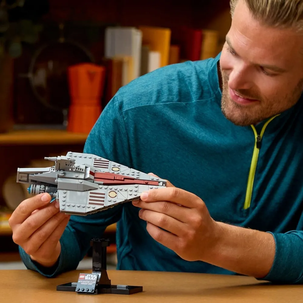 Star Wars™ 75404 Acclamator-osztályú rohamhajó