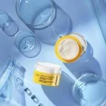 Feszesít és emel Contour Restore™ feszesítő és arckontúrformáló arckrém 50 ml