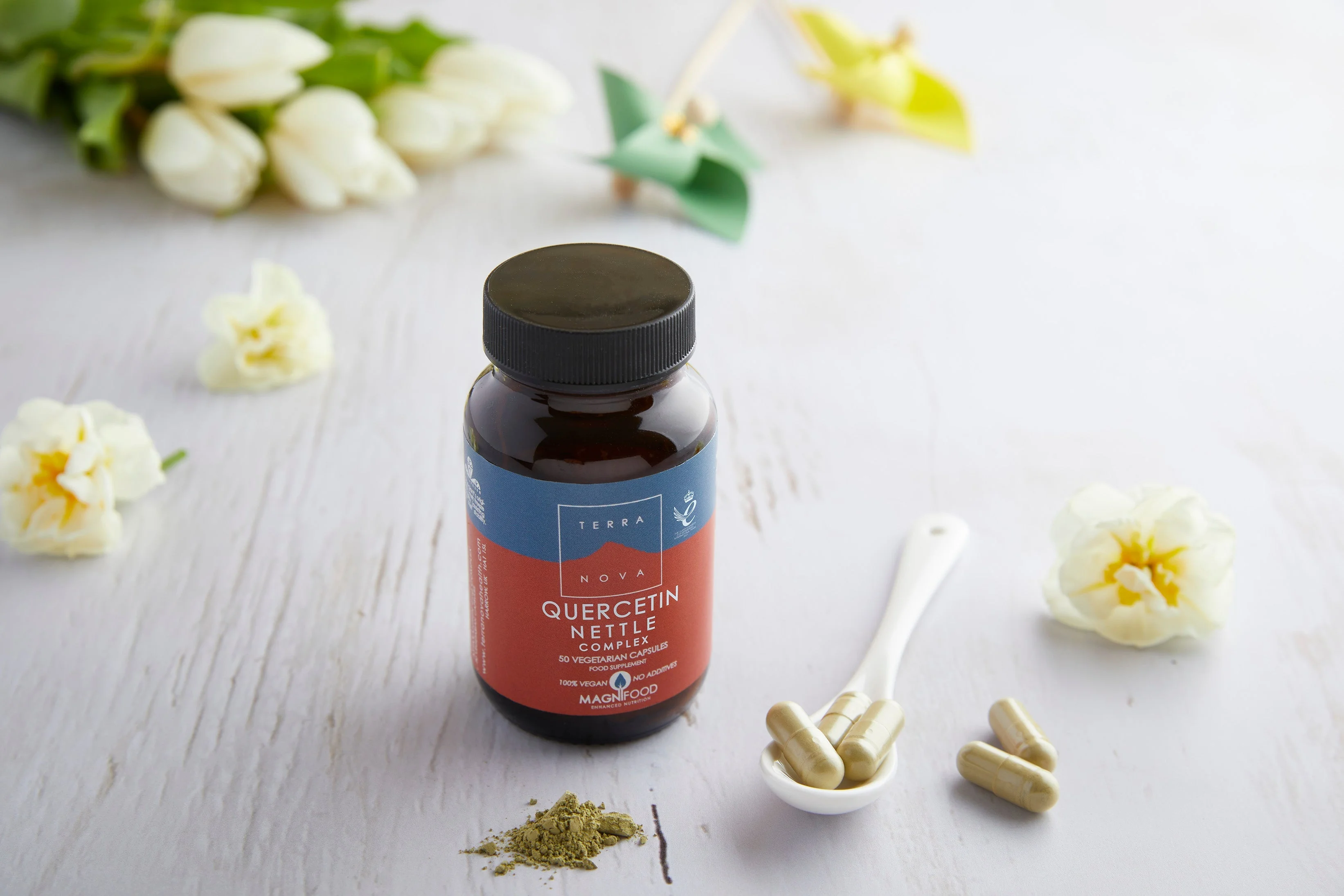 Terranova Health Quercetin Nettle Complex csalánnal (50 kapszula) - pollenidőszakban és legyengült immunrendszer esetén