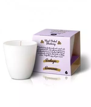 The Greatest Candle in the World Illatgyertya üvegben (130 g) - áfonya