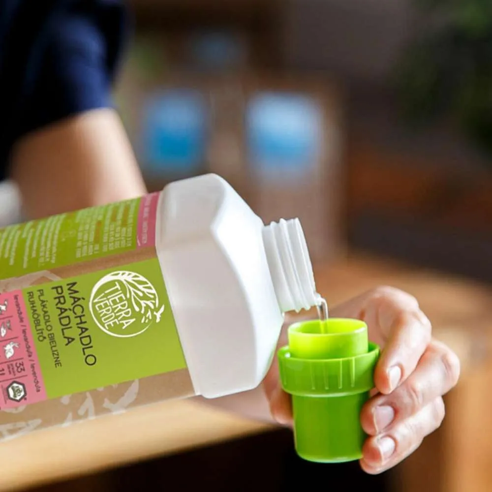 Tierra Verde Mosószappan levendulával (1 l) - kíméletesebb helyettesítője a lágyítónak.
