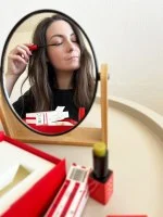 Uoga Uoga Ajándékszett Intenzív ápolás ajkakra, szempillákra és szemöldökre Magic set - szempilla- és szemöldökszérum és ajakbalzsam