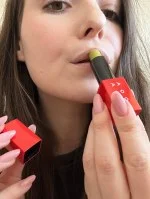 Uoga Uoga Ajándékszett Intenzív ápolás ajkakra, szempillákra és szemöldökre Magic set - szempilla- és szemöldökszérum és ajakbalzsam