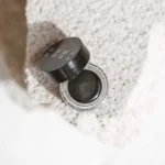 Uoga Uoga Krémes szemhéjtus (2,5 ml) - Black Drama - Fekete - nappali és esti sminkhez