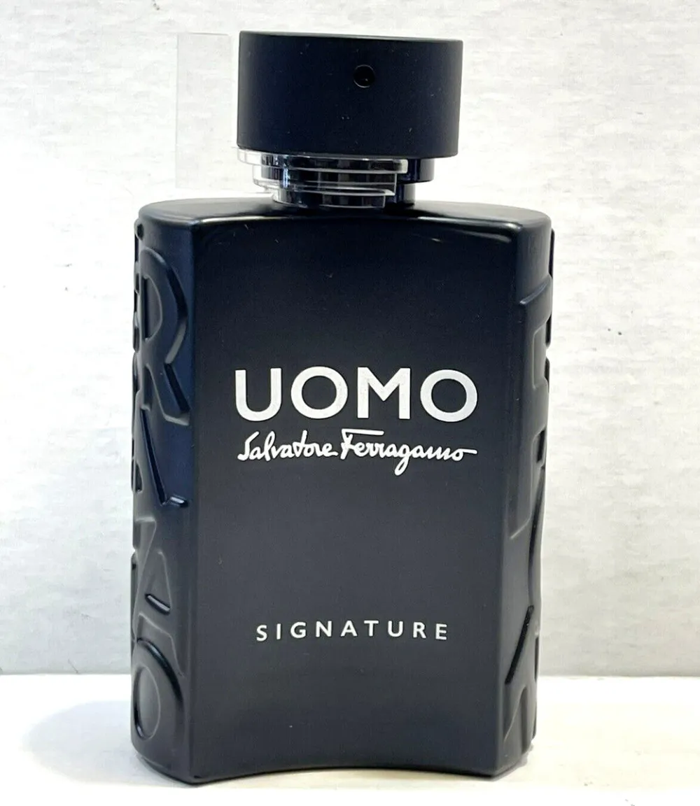 Uomo Signature Eau de Parfum férfiaknak 100 ml