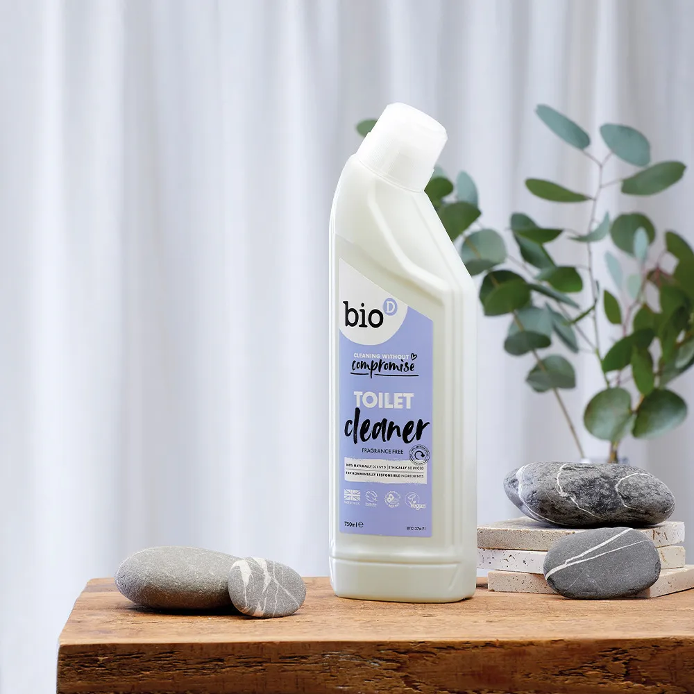 Bio-D Hipoallergén WC-tisztító citromfű illattal (750 ml)