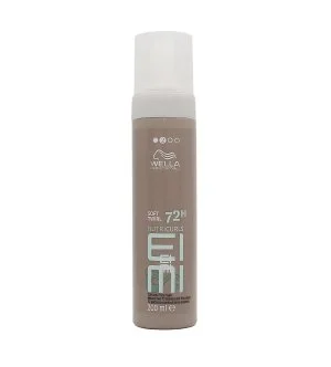 Wella EIMI NutriCurls Soft Twirl formázó hab a hullámok definiálására