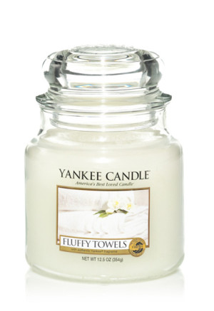 Yankee Candle Fluffy Towels vonná svíčka pro ženy