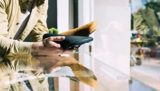 Női trükkök az ablakmosáshoz, amelyeket ismernie kell