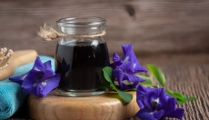 A szépség természetes titkai a borágóolajban rejtőznek