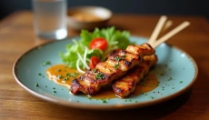 A csirkés satay, mint a cseh éttermek kedvelt étele