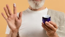 Az orrnyálkahártya hidratálása a pörkök elleni kenőcs révén